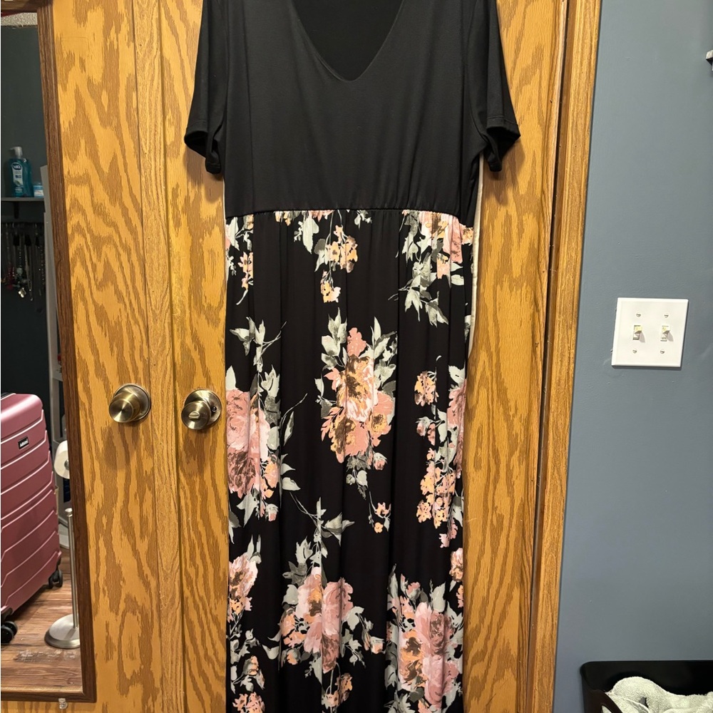 Floral Black and Pink Maxi Dress